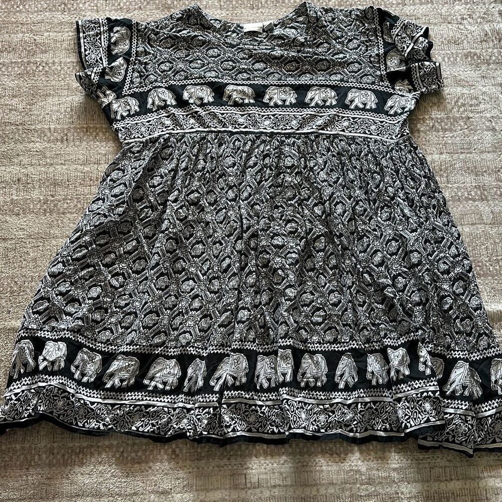 Anna Maxwell Size 4X 30/32 black & white elephant print dress
